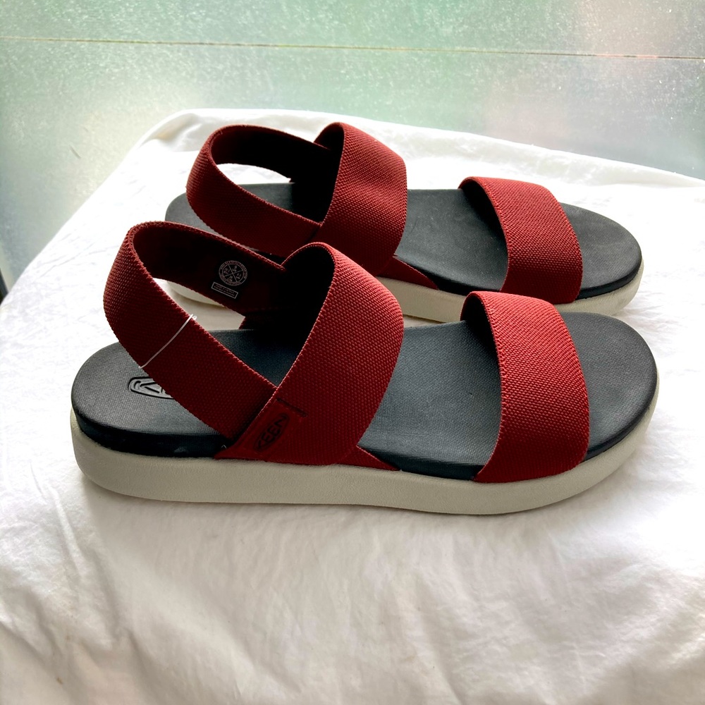 Keen Sandals “Fired Brick”